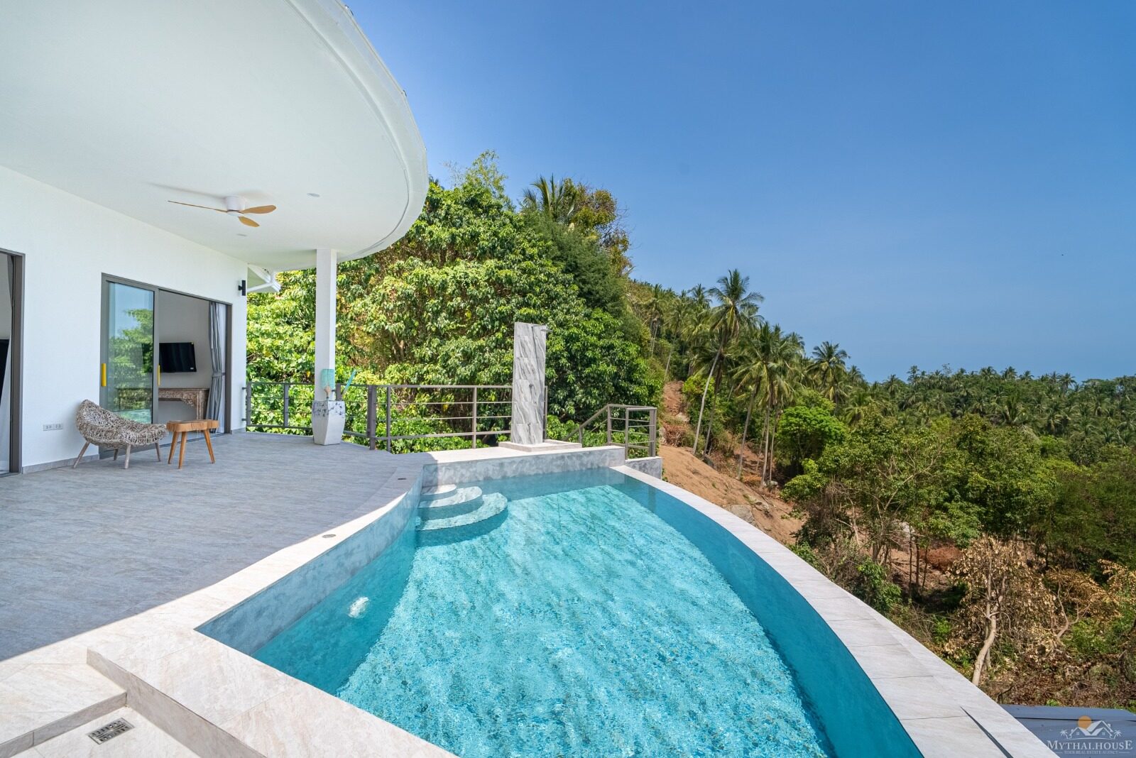 Villa Raya, Lamai